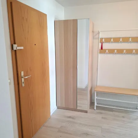 Apartamento Ruhige Und Praktisch Moeblierte 2 Zi 52 Qm *