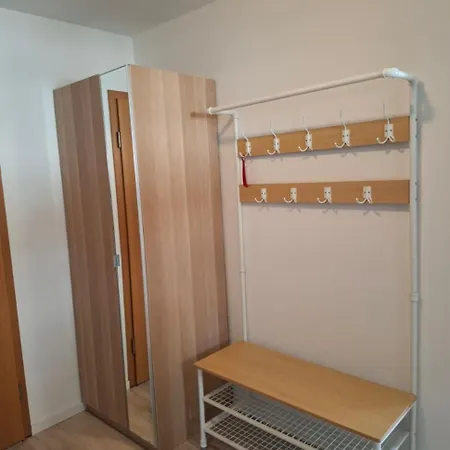 Ruhige Und Praktisch Moeblierte 2 Zi 52 Qm Apartamento Plochingen