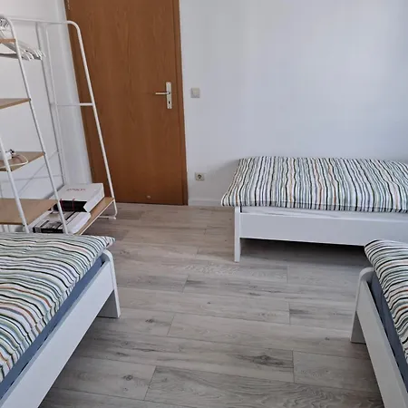 Ruhige Und Praktisch Moeblierte 2 Zi 52 Qm Plochingen