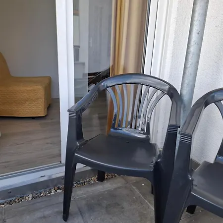 Ruhige Und Praktisch Moeblierte 2 Zi 52 Qm Plochingen