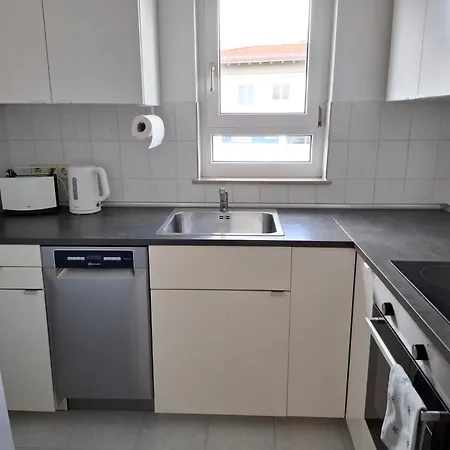Apartment Ruhige Und Praktisch Moeblierte 2 Zi 52 Qm