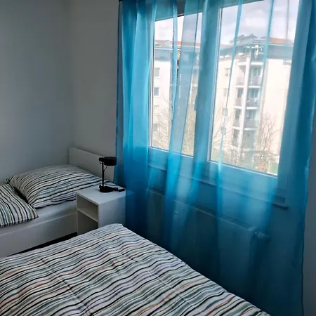 Ruhige Und Praktisch Moeblierte 2 Zi 52 Qm * Plochingen