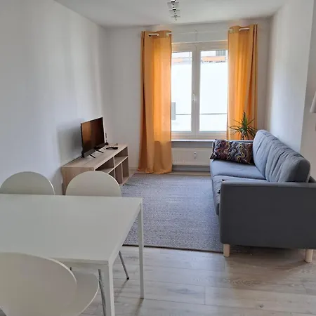 Ruhige Und Praktisch Moeblierte 2 Zi 52 Qm Apartamento Plochingen